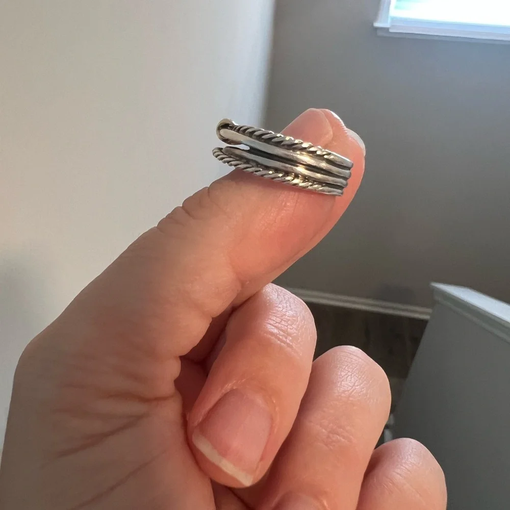 David Yurman Gold and Silver Cable Ring - Picture 6 of 9